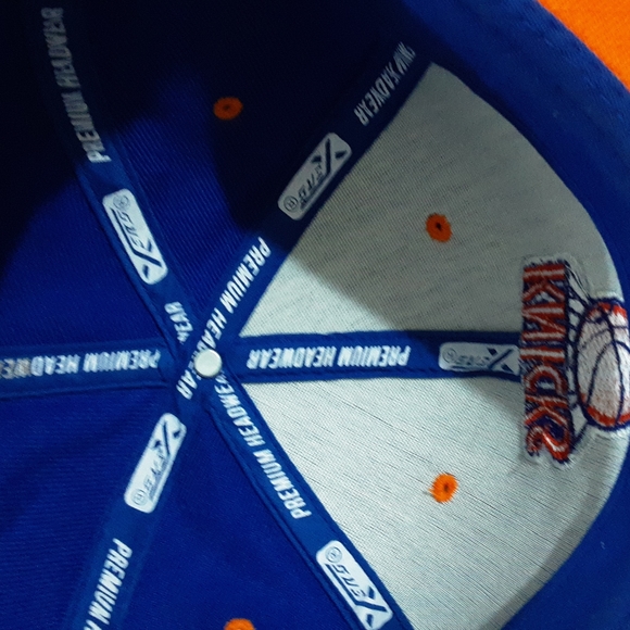 Hat - Picture 3 of 5